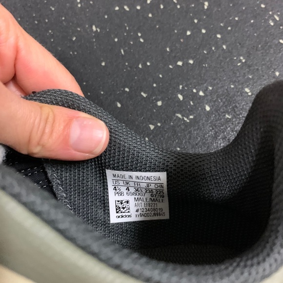 Adidas Predators Soccer Cleats 19.4 Size 4.5 - Picture 7 of 7